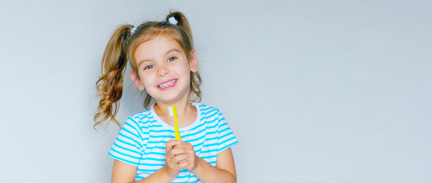 What Causes Teeth To Decay In Young Children? Risks, Signs, & Causes