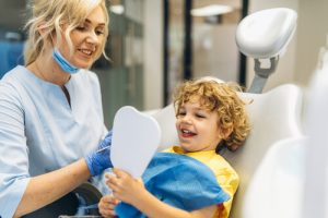 How to Pull Out a Tooth for a Child consultation